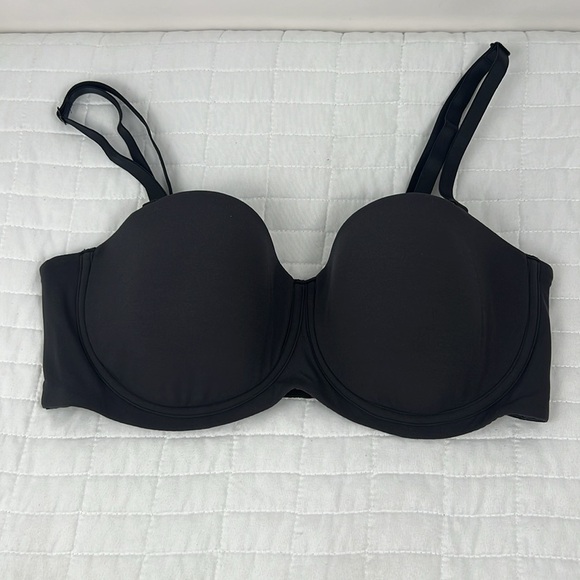 Skims Fits Everybody Strapless Bra in Onyx Black Size 38C NWOT - Picture 5 of 10
